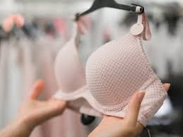 What Is Correct Way To Wear A Bra?