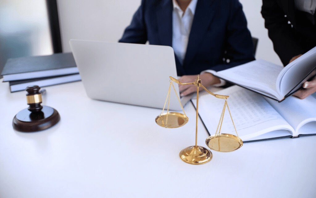 Divorce To Child Custody: How Family Solicitors In Winchester Can Help?